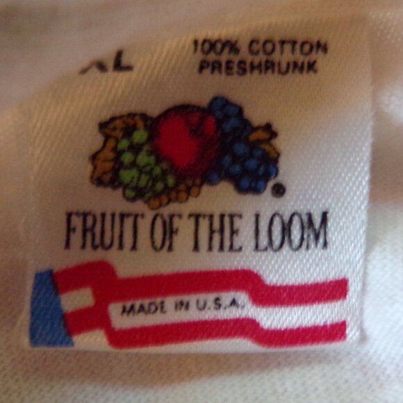 Vintage Fruit of The Loom Made in USA "Proud to be an American" T-Shirt Men's XL - Picture 9 of 13